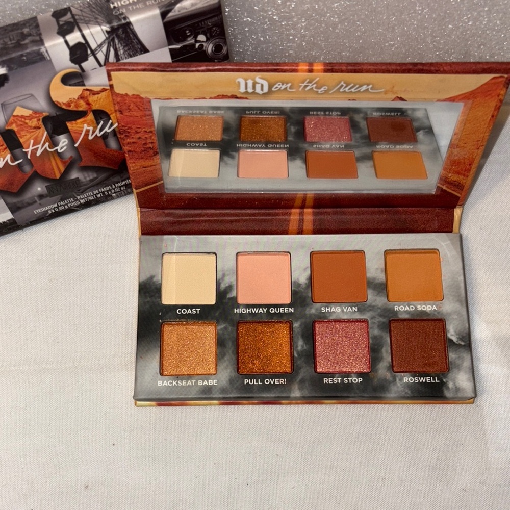 Urban Decay Collection - Picture 3 of 4